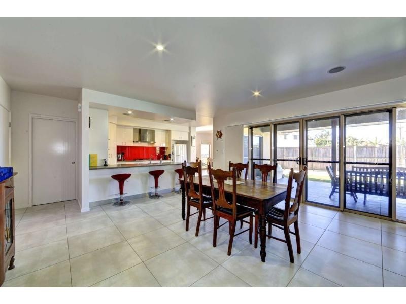 11 Breeze Drive, Bargara QLD 4670