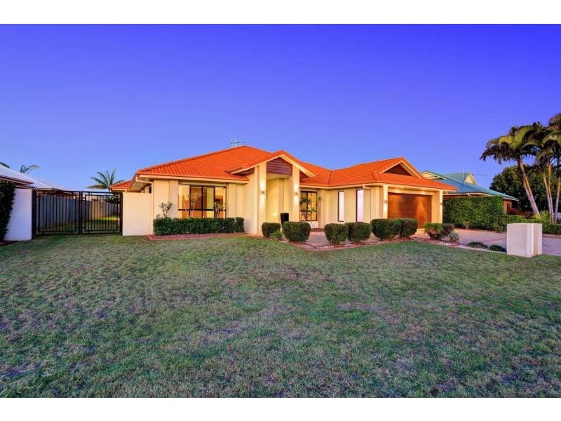 3 Andy Kemp Place, Bargara QLD 4670
