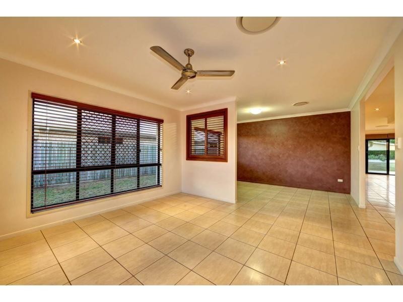 3 Andy Kemp Place, Bargara QLD 4670
