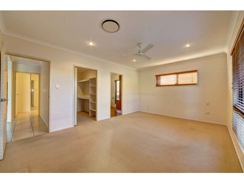 3 Andy Kemp Place, Bargara QLD 4670
