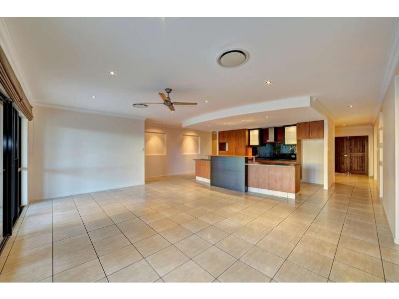 3 Andy Kemp Place, Bargara QLD 4670