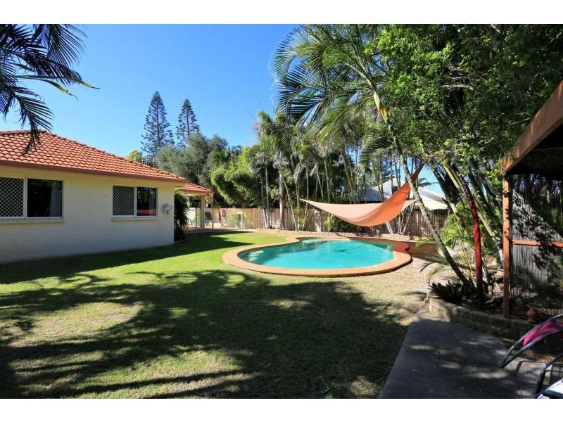 98 Woongarra Scenic Drive, Bargara QLD 4670