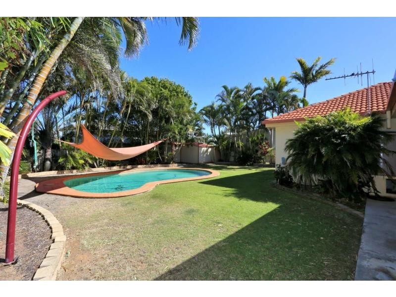 98 Woongarra Scenic Drive, Bargara QLD 4670