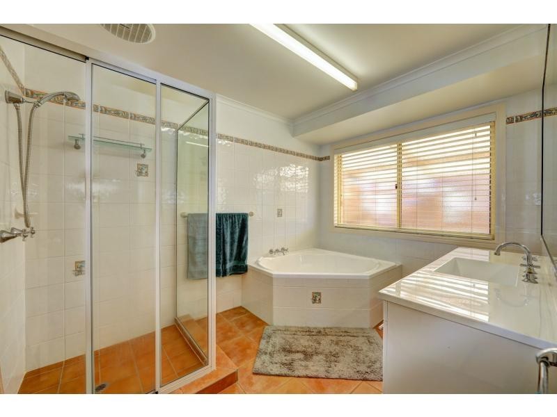 4 Orlabah Avenue, Innes Park QLD 4670