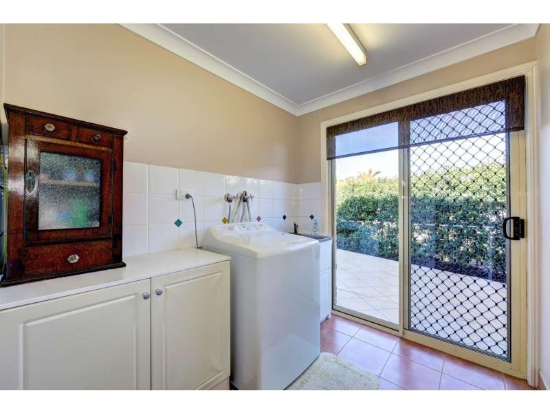 4 Orlabah Avenue, Innes Park QLD 4670