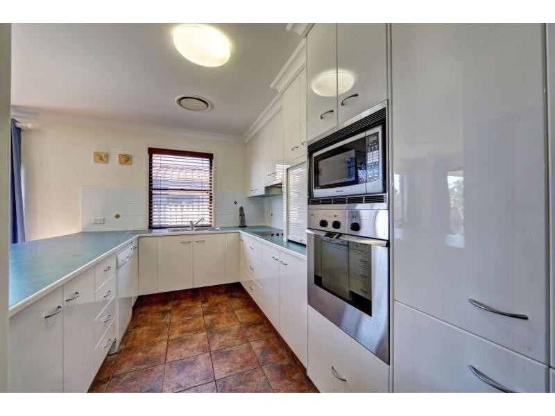 26 Chantelle Circuit, Coral Cove QLD 4670