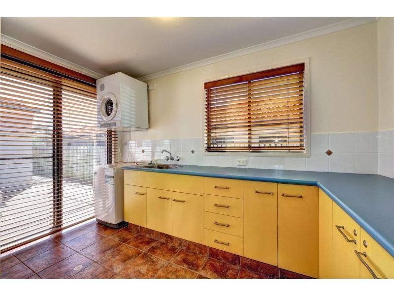 26 Chantelle Circuit, Coral Cove QLD 4670