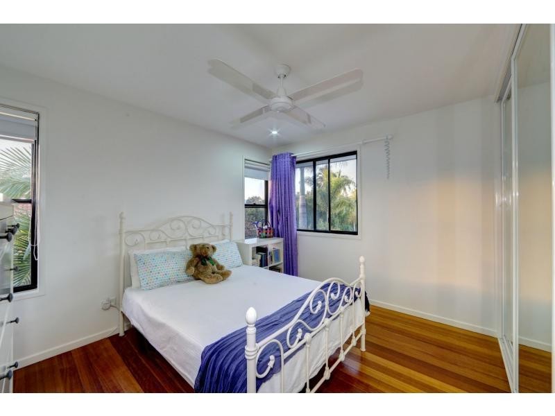 2 Causeway Place, Bargara QLD 4670