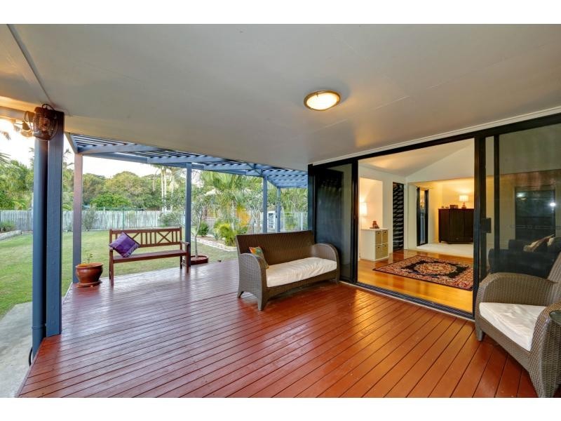 2 Causeway Place, Bargara QLD 4670