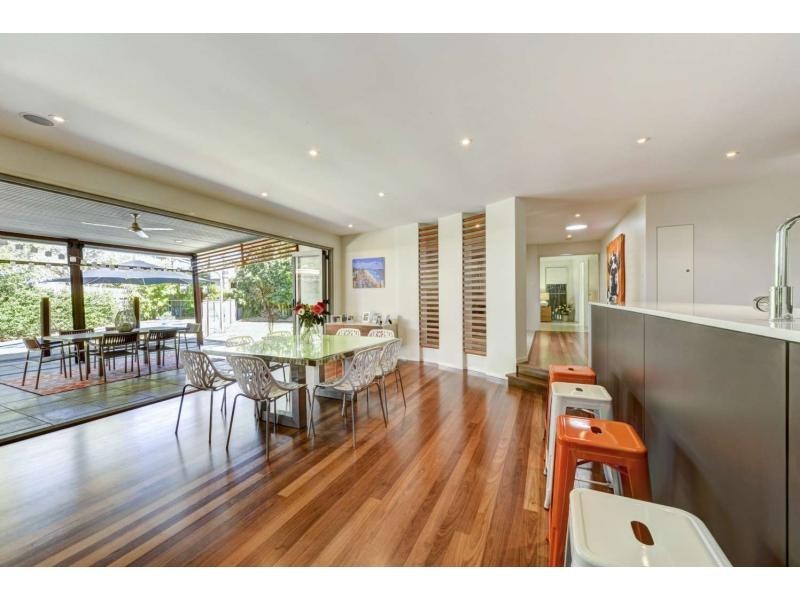 4 Henderson Row, Bargara QLD 4670