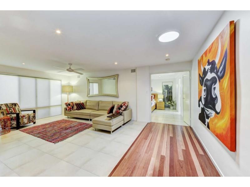 4 Henderson Row, Bargara QLD 4670