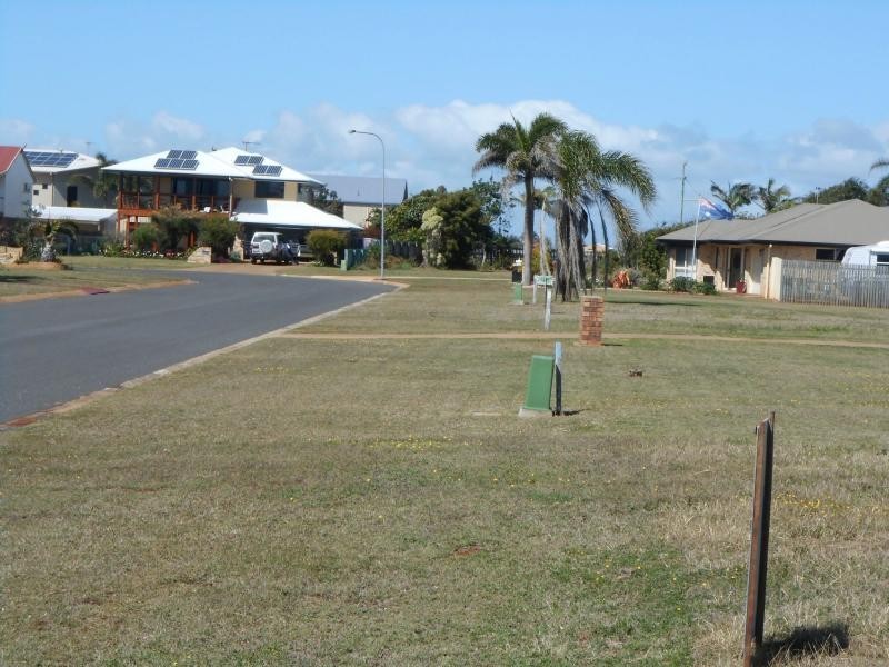 23 Emperor Drive, Elliott Heads QLD 4670