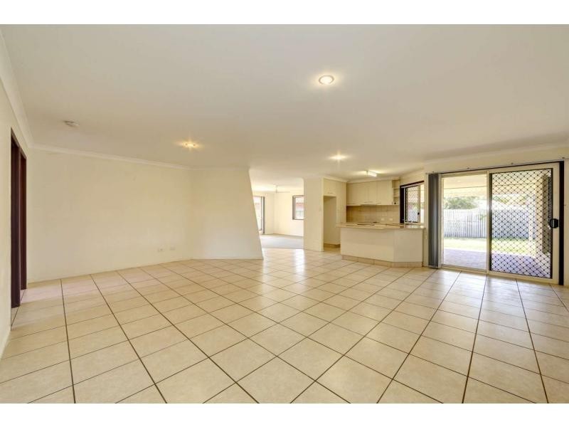 8 Jesse Court, Bargara QLD 4670