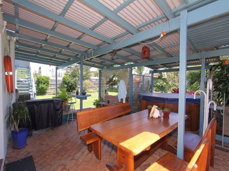 66 The Esplanade, Elliott Heads QLD 4670