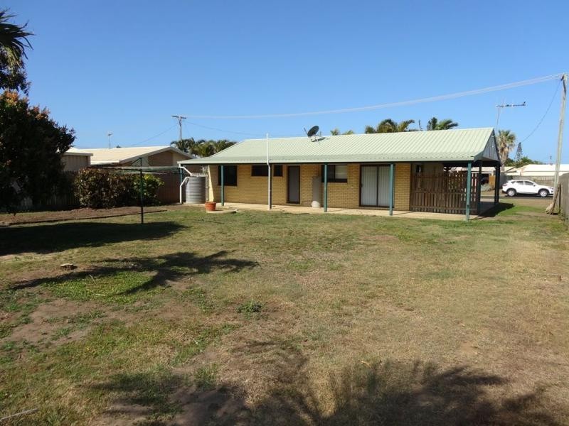 51 Bluewater Drive, Elliott Heads QLD 4670