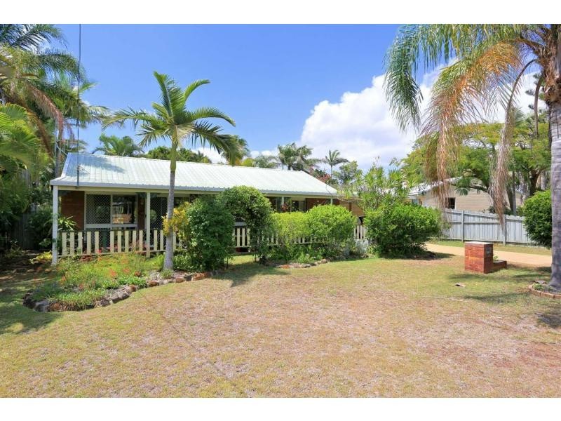 6 Leddy Crescent, Bargara QLD 4670