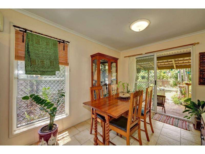 6 Leddy Crescent, Bargara QLD 4670