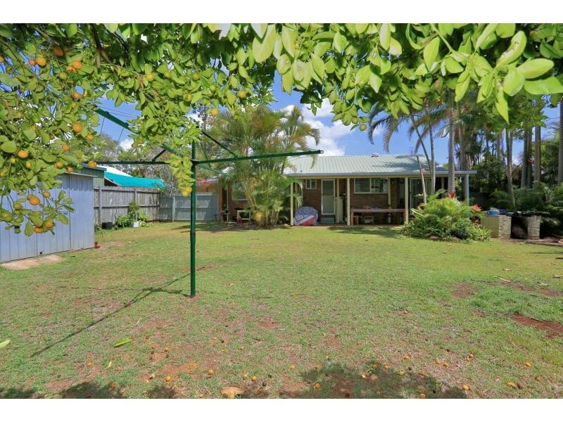 6 Leddy Crescent, Bargara QLD 4670