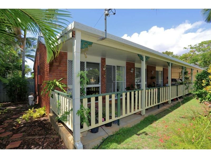 6 Leddy Crescent, Bargara QLD 4670