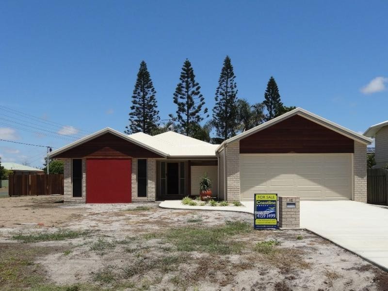 12 Logan Road, Innes Park QLD 4670