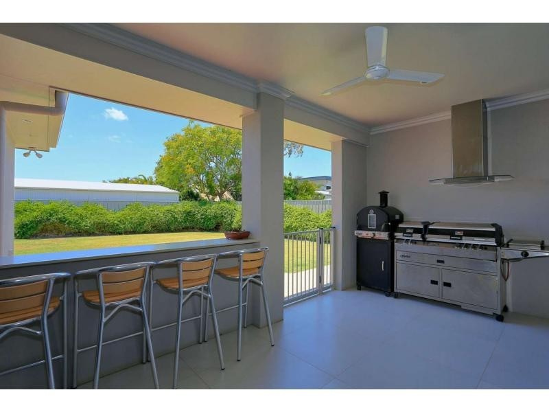 21 Masthead Drive, Bargara QLD 4670