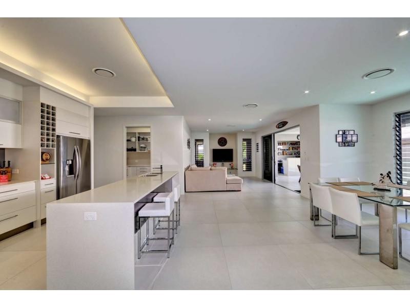 21 Masthead Drive, Bargara QLD 4670