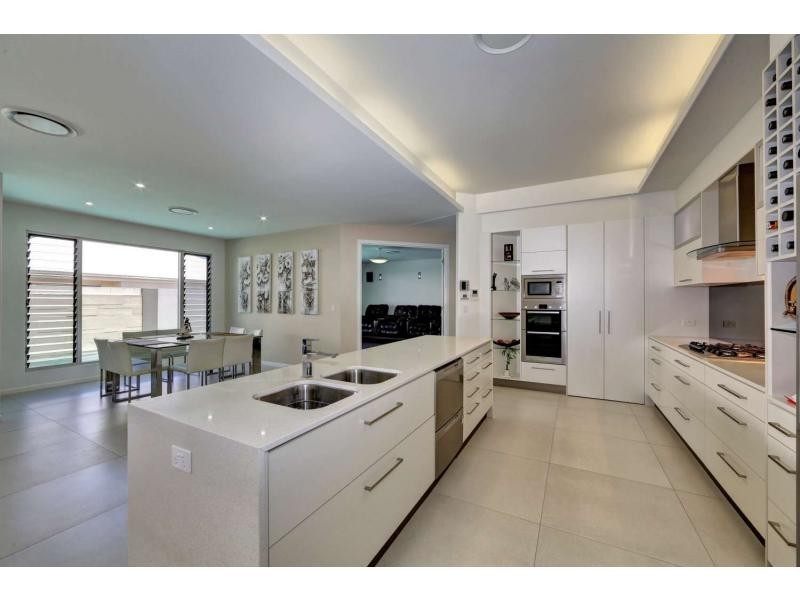 21 Masthead Drive, Bargara QLD 4670