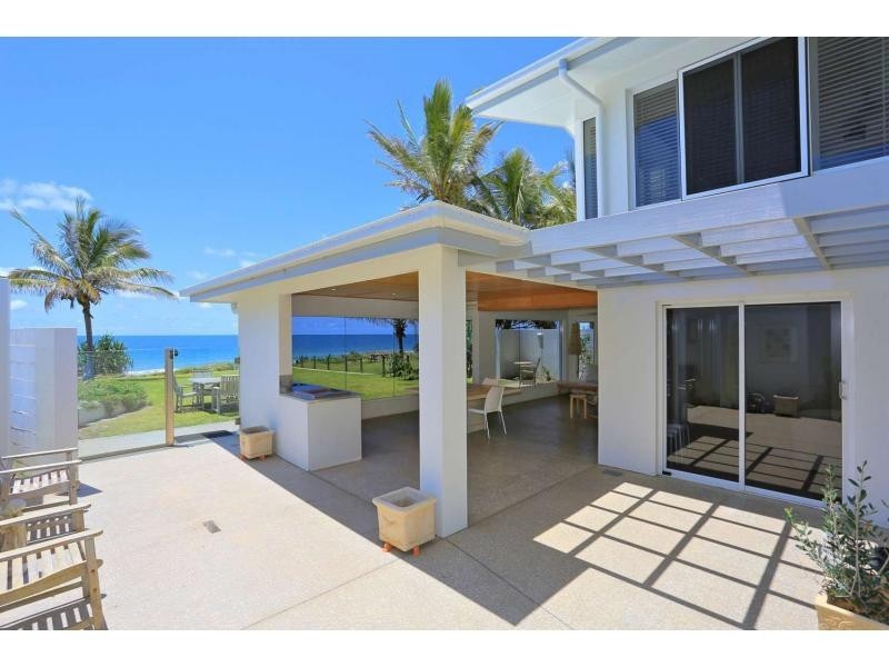 18 Miller Street, Bargara QLD 4670