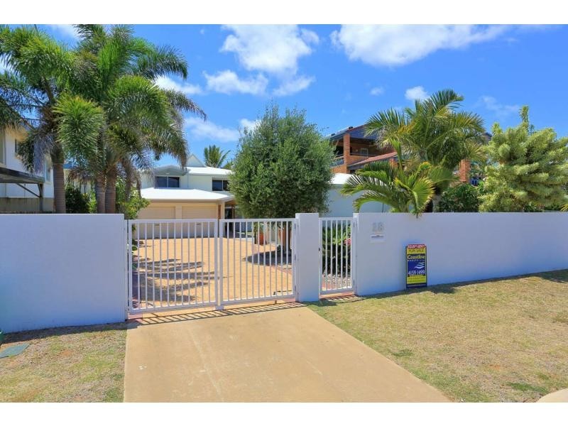 18 Miller Street, Bargara QLD 4670
