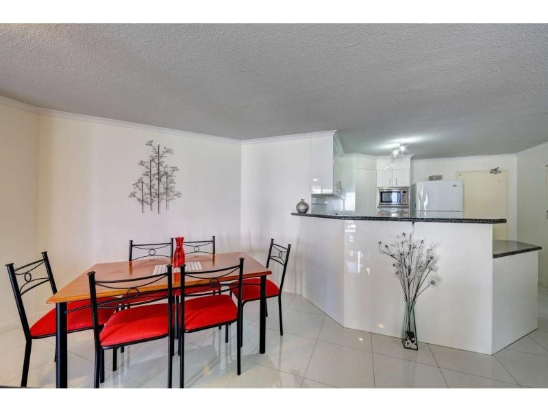 Unit 8/2 Baxter Street, Bargara QLD 4670