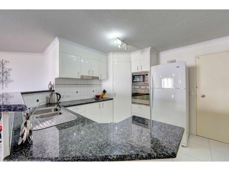 Unit 8/2 Baxter Street, Bargara QLD 4670