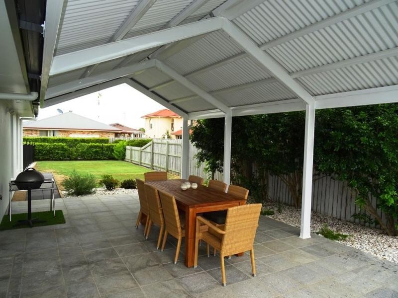 5 Riordan Place, Kellys Beach, Bargara QLD 4670