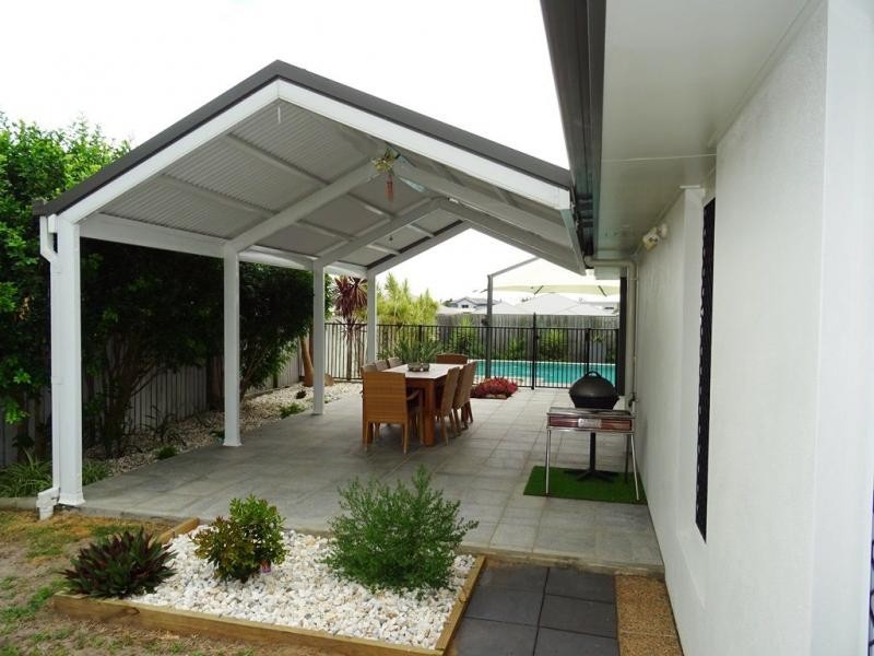 5 Riordan Place, Kellys Beach, Bargara QLD 4670