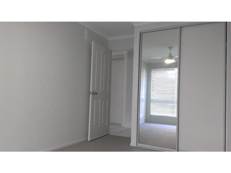 2/67 Holland Street, Bargara QLD 4670