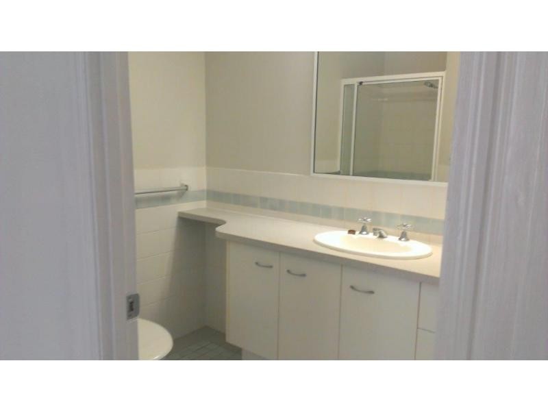 2/67 Holland Street, Bargara QLD 4670