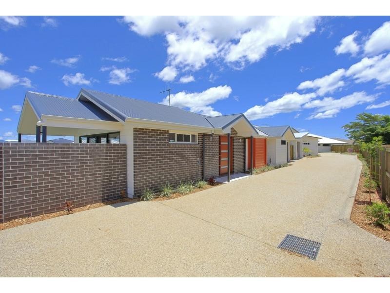 6 Back Hill Drive, Coral Cove QLD 4670