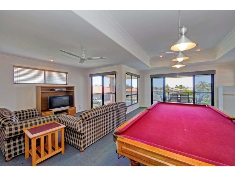 22 Chantelle Circuit, Coral Cove QLD 4670