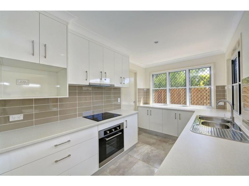7/6 Backhill Drive, Coral Cove QLD 4670