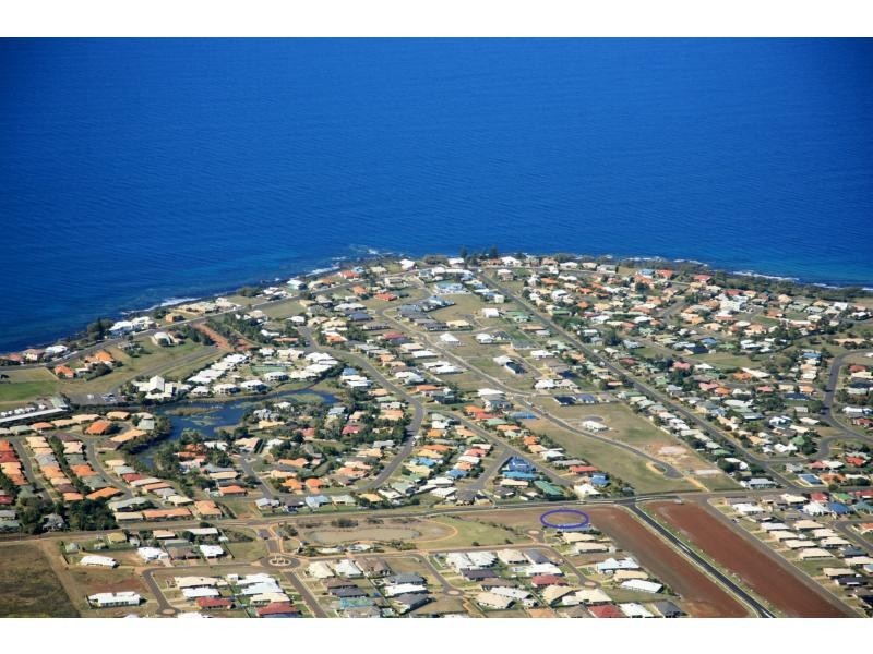 6 Amber Close, Bargara QLD 4670