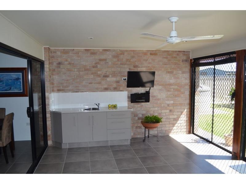 133 Fairway Drive, Golf Links Estate, Bargara QLD 4670