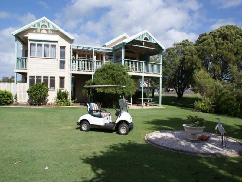 96 Davidson Street, Bargara QLD 4670