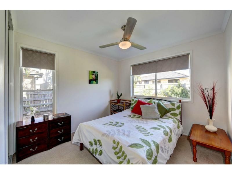 10 Norman Terrace, Bargara QLD 4670