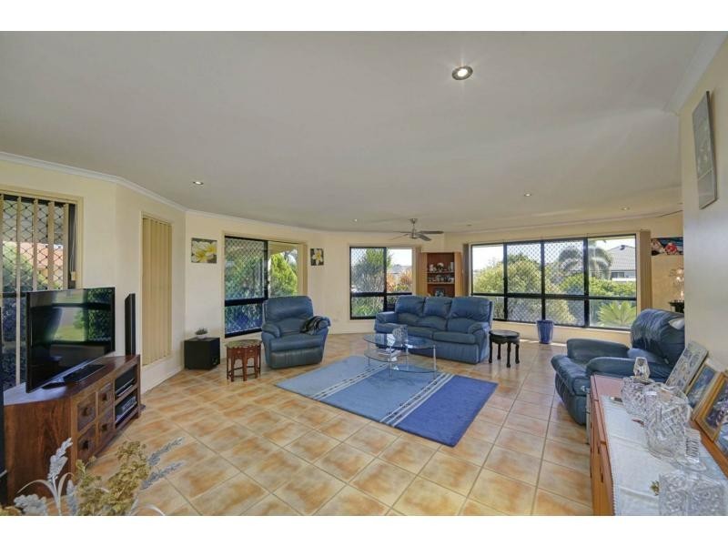 56 Garson Drive, Bargara QLD 4670