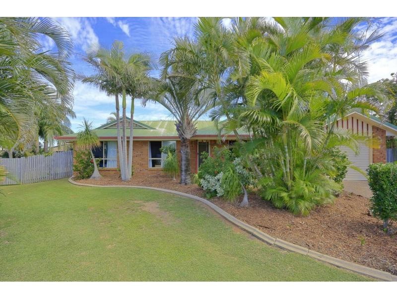 4 Bass Court, Bargara QLD 4670