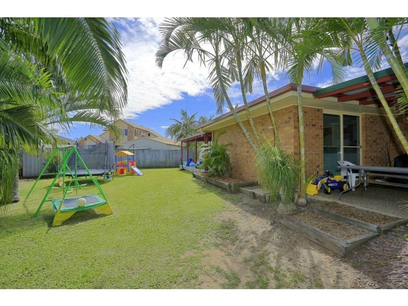 4 Bass Court, Bargara QLD 4670