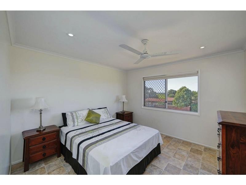 10 Rehbein Avenue, Qunaba QLD 4670