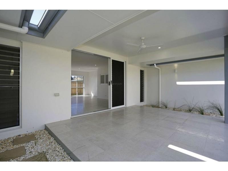 7 Sorrento Drive, Bargara QLD 4670