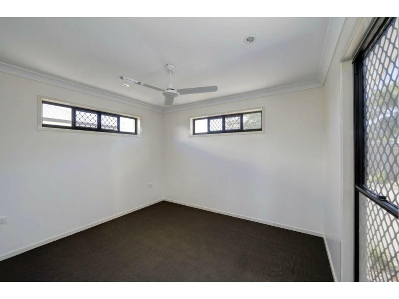 Unit 2/6 Backhill Drive, Coral Cove QLD 4670
