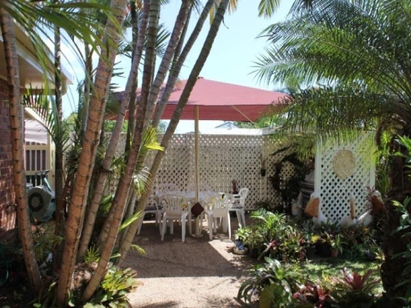 12 OCEAN Street, Burnett Heads QLD 4670