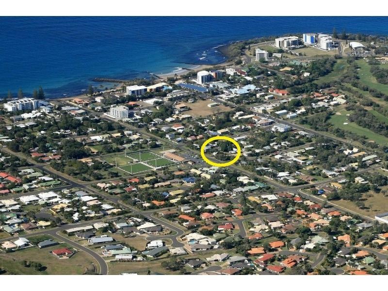 21 Whalley Street, Bargara QLD 4670
